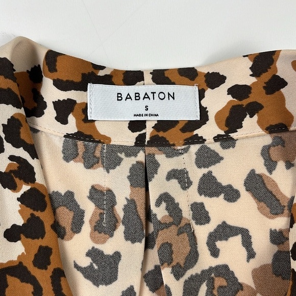 Aritzia Babaton Animal Print Akira Blouse Sleeveless Brown Sz S - Picture 11 of 17